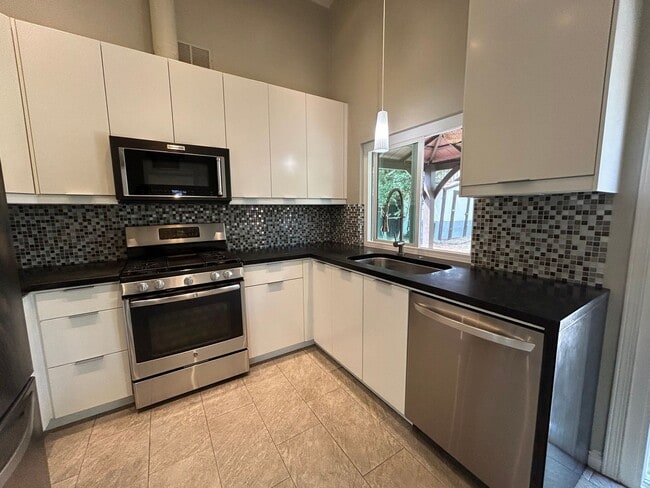 Foto del edificio - Paseo Del Sol