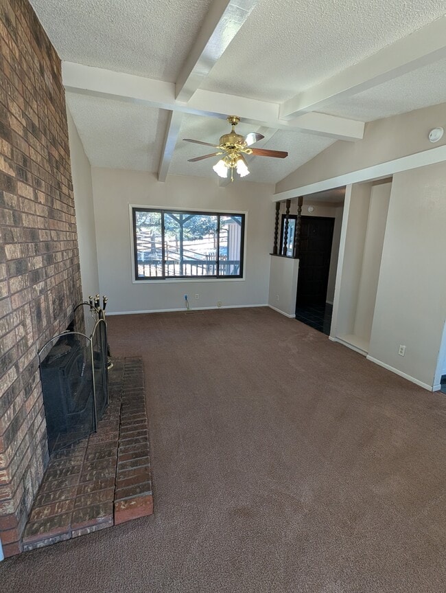 Photo - 1015 Edge Hill Dr House