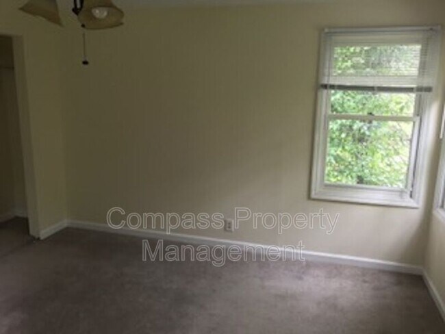 Foto del edificio - 301 Grandview St