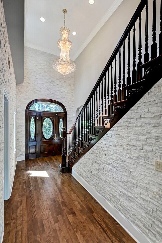 Foto del edificio - 15W110 83rd St