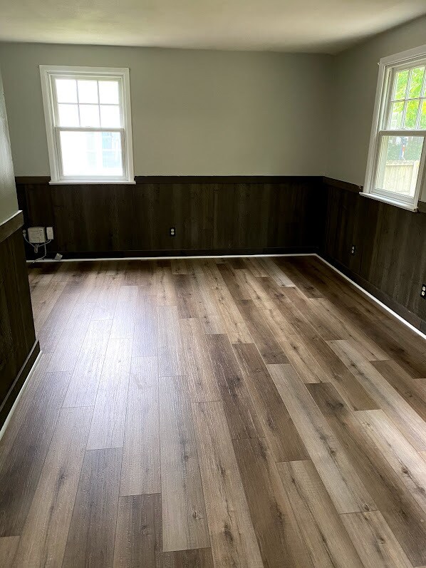 Foto del edificio - 10819 Warwick Ave