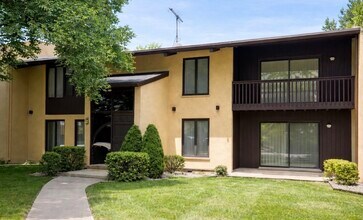 Building Photo - 1050 Holbrook Rd