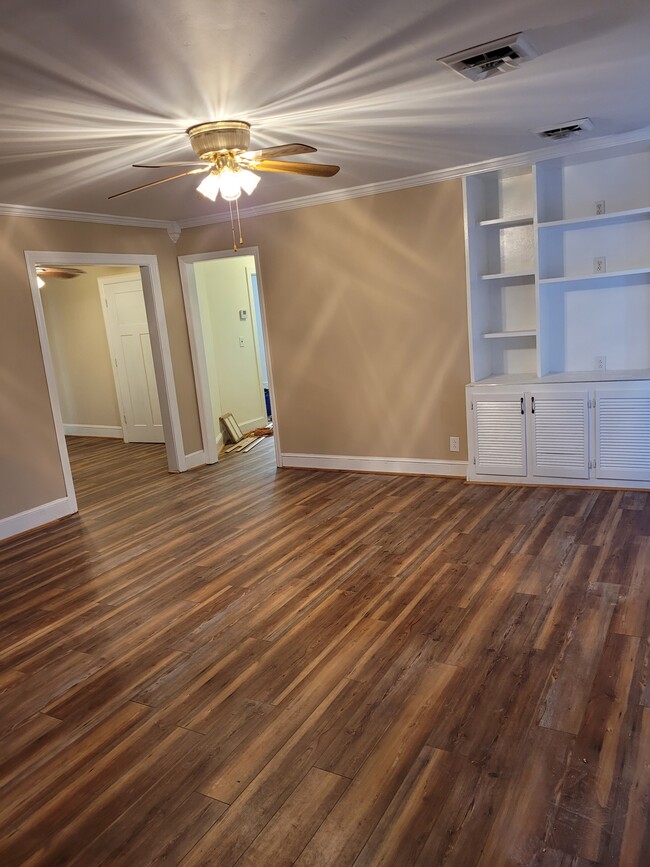 Building Photo - 3135 Brooks Farm Rd