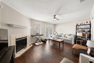 Building Photo - 600 Bagby Ave