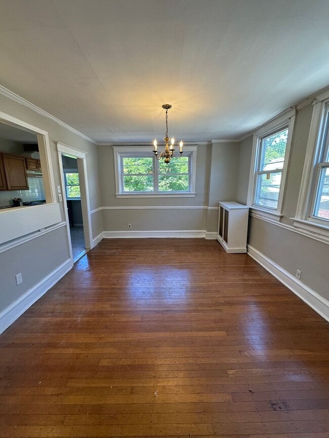 Building Photo - 3 Bed/2 Bath Available in Upper Darby