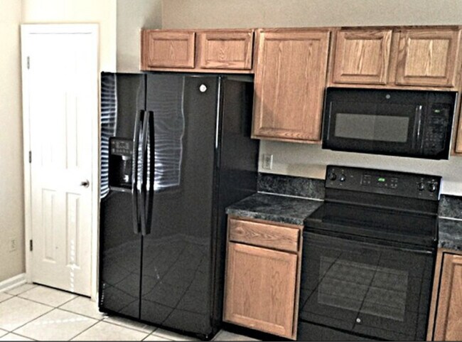 Foto del edificio - 4491 Cobblefield Cir E