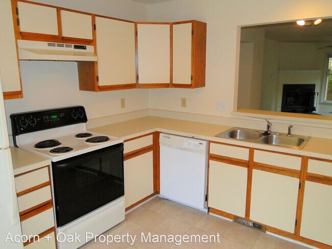 Foto del edificio - 2 br, 2.5 bath House - 102 Union Jack Ln.
