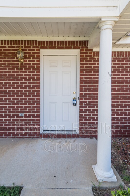 Building Photo - 361 McDonald Dr