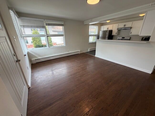 Building Photo - 26 E Washington Ave