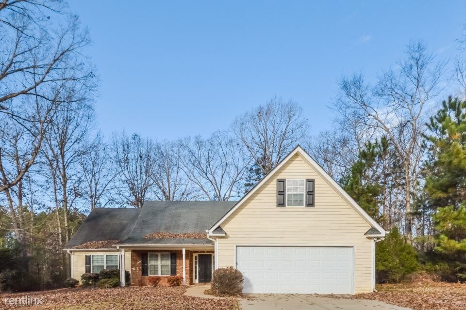 15 Cheyenne Dr, Covington, GA 30016 House for Rent in Covington, GA