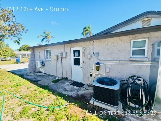 Foto del edificio - 6012 12th Ave