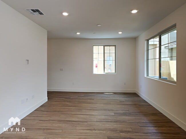 Foto del edificio - 10564 Trill Wy