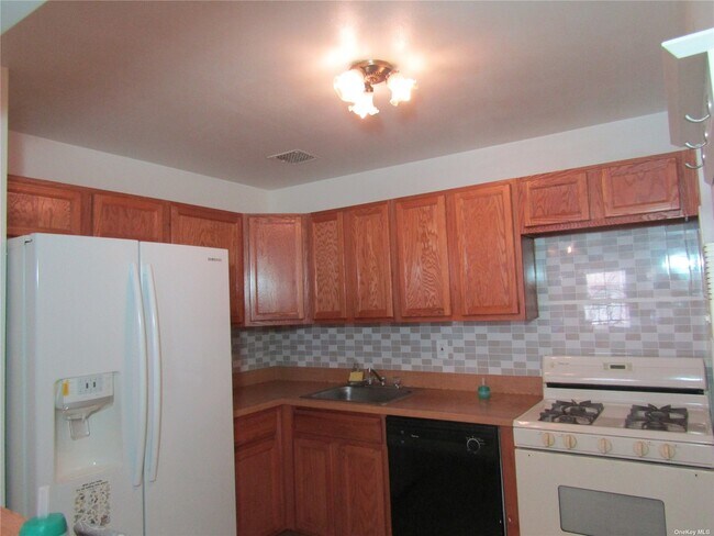 Foto del edificio - 82-75 Country Pointe Cir