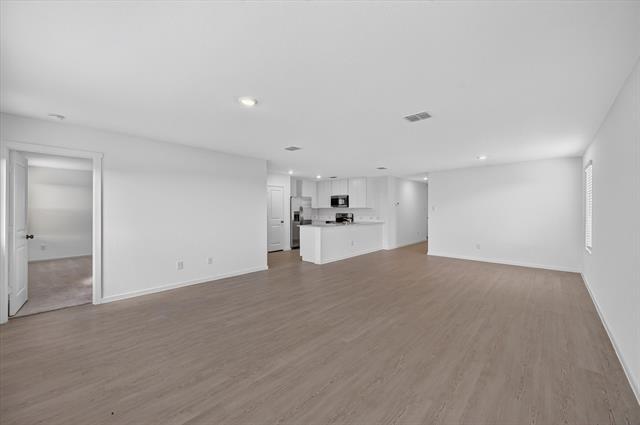 Foto del edificio - 624 W Criner St