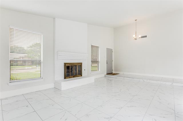 Foto del edificio - 1905 Colgate Dr