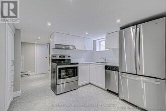 Building Photo - 554 Caledonia Rd