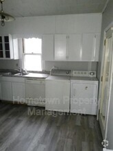 Building Photo - 310 Mulberry St