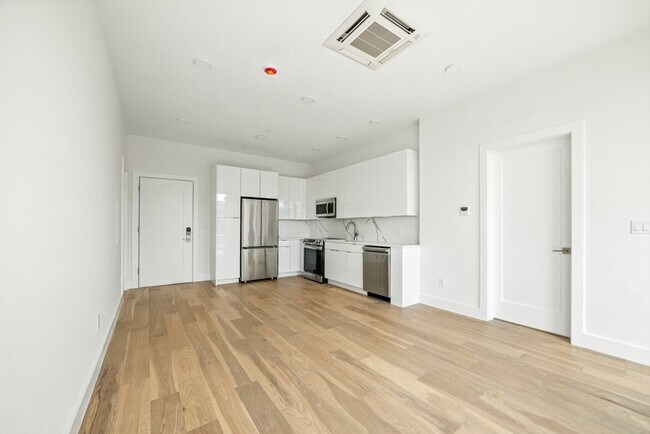 Foto del edificio - 38 Hichborn St