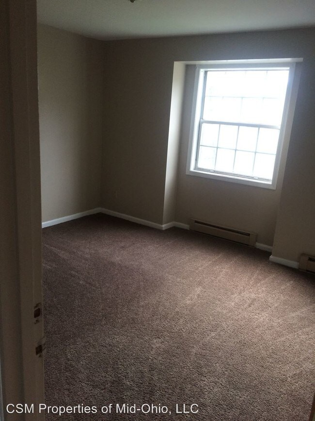 Building Photo - 135 E Cook Rd