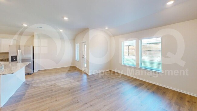 Foto del edificio - 4000 Turquoise Ave