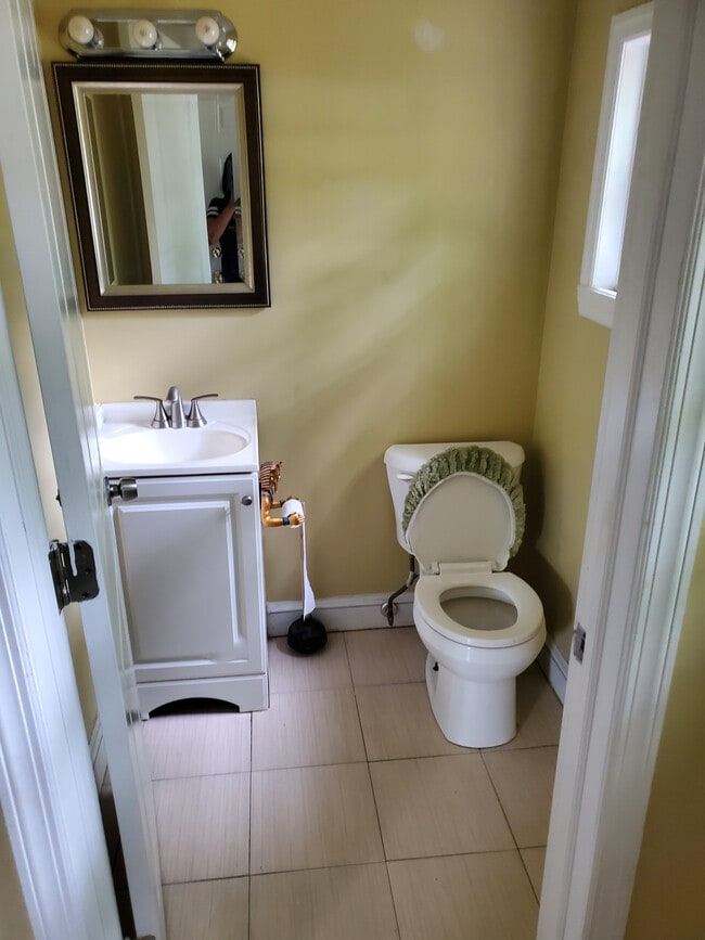 Half Bath-1st Floor - 20 Englewood Ave