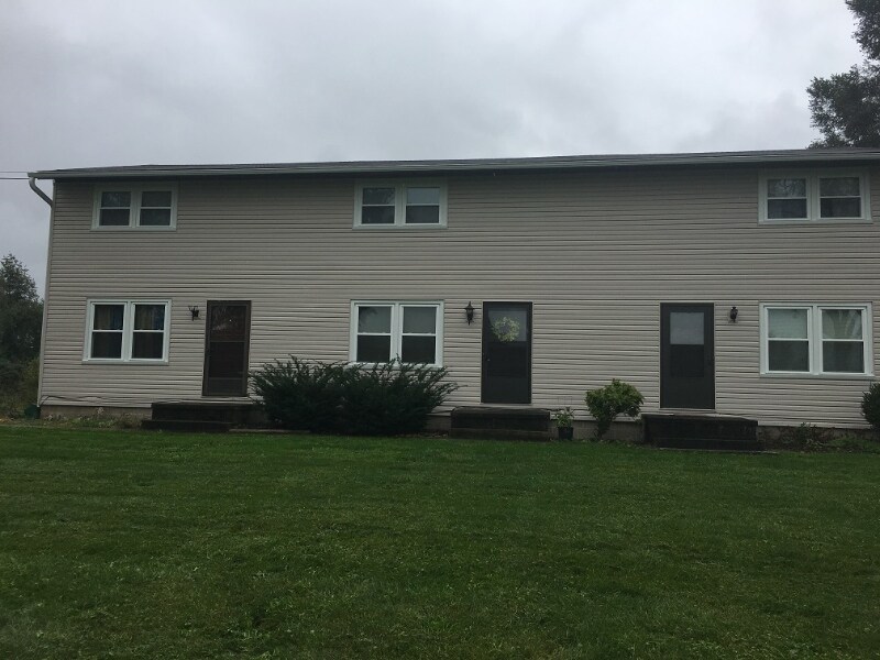 1282 Smith Kramer St NE, Hartville, OH 44632 Townhome Rentals in