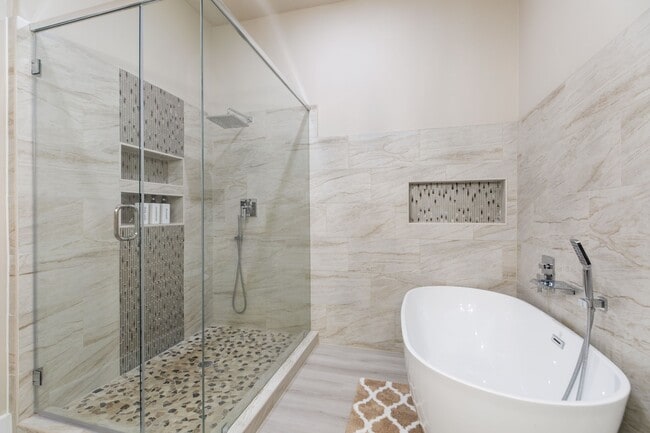 Building Photo - 3514 Noah St