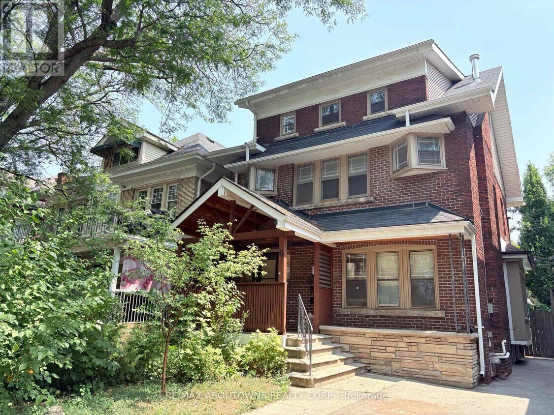 Photo principale - 19 Proctor Blvd