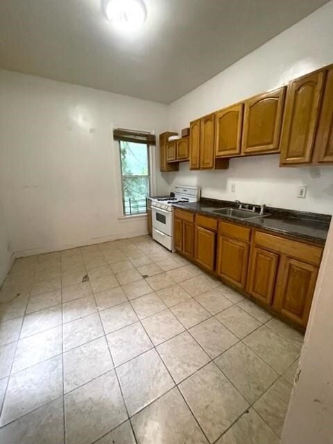 Foto del edificio - 107 Oak St