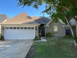 Building Photo - 6986 Parkbrook Ln