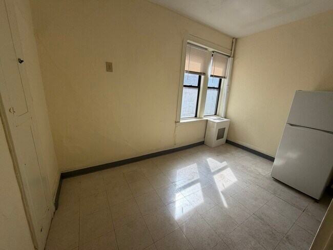 Foto del edificio - 24 Phillips St