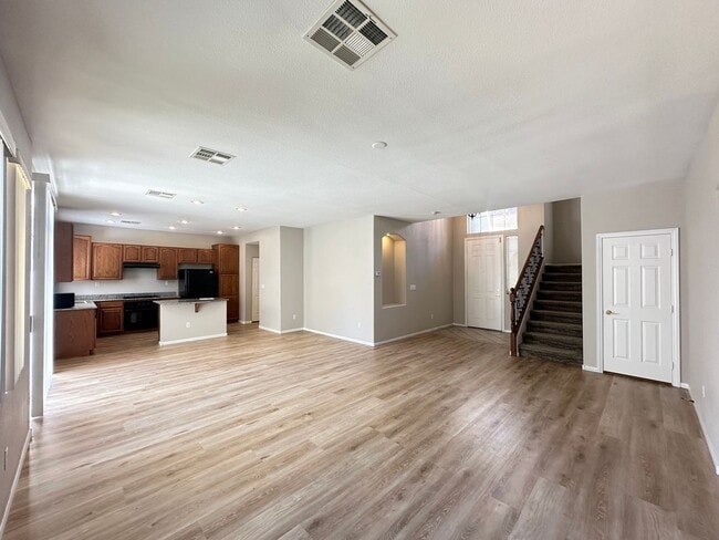 Building Photo - Summerlin South