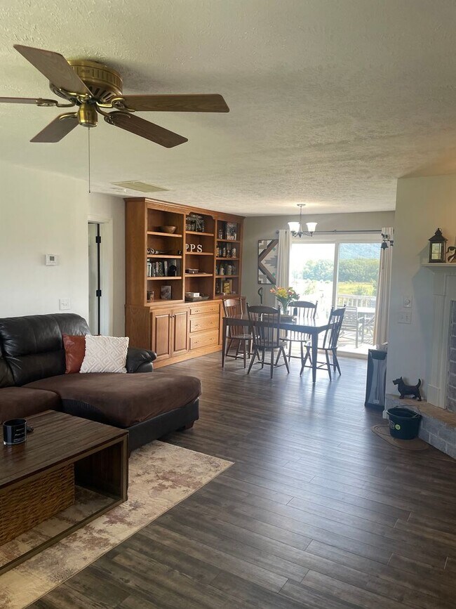 Foto del edificio - 2 Br House on 2 Acres