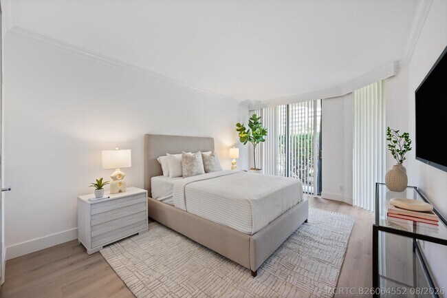 Foto del edificio - 1401 S Ocean Blvd