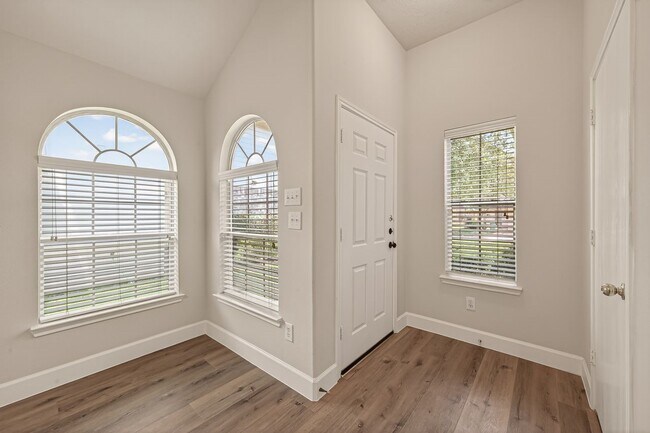 Building Photo - 6739 Windy River Ln