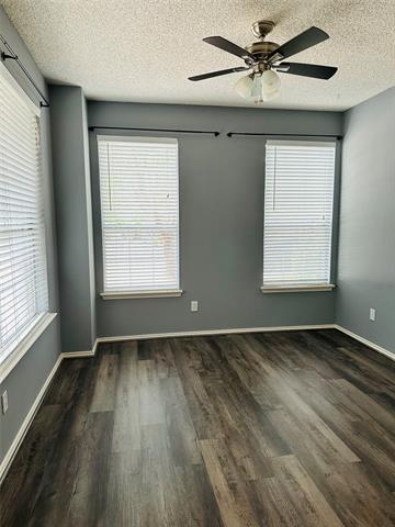 Foto del edificio - 6012 Barrington Ct