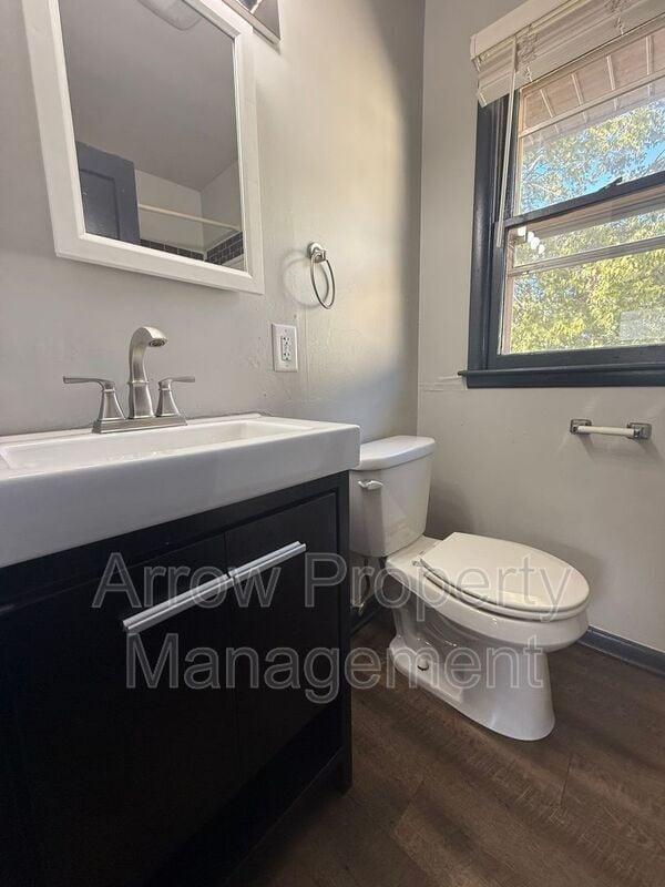 Foto del edificio - 845 S 29th St