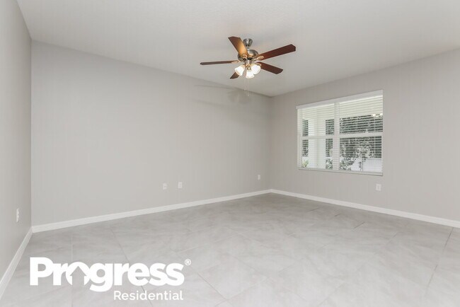 Building Photo - 1712 Point O Woods Ct