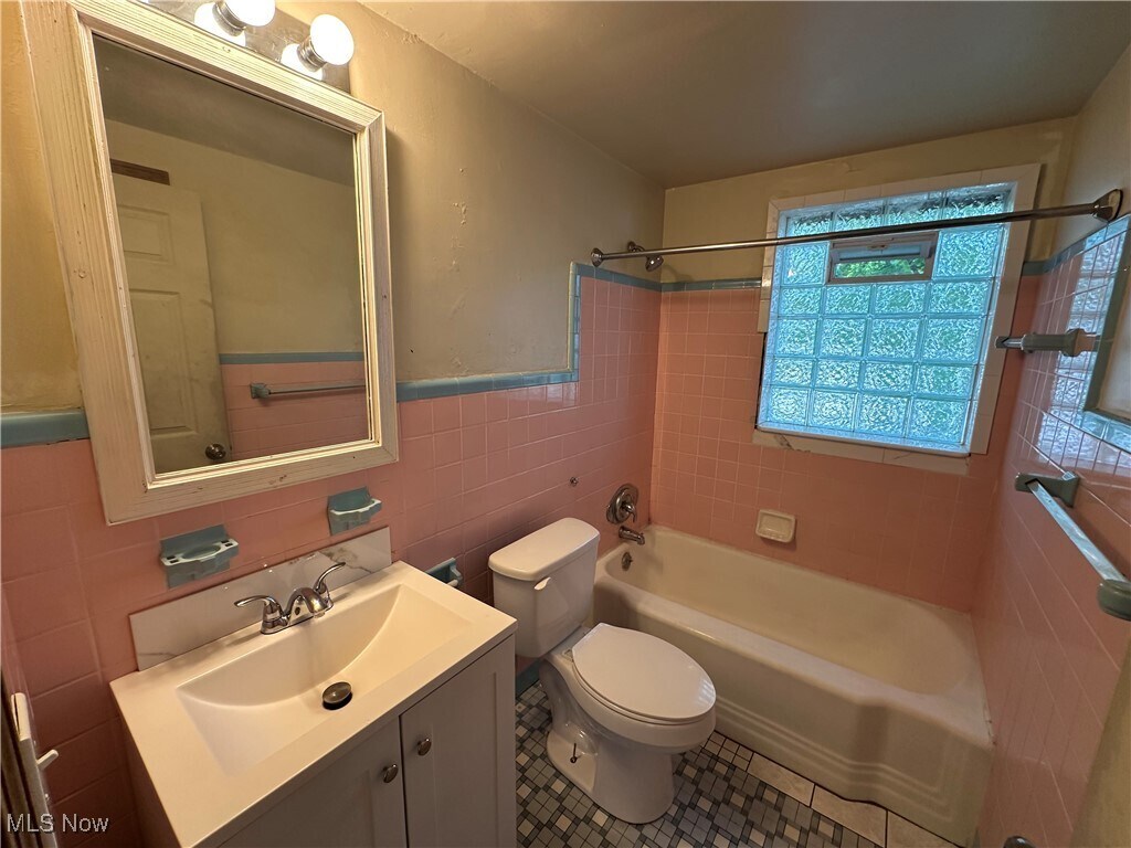 28 W Boston Ave Youngstown, OH 44507 – photo 5