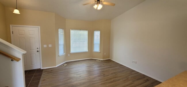 Building Photo - 16549 Old Friendship Way