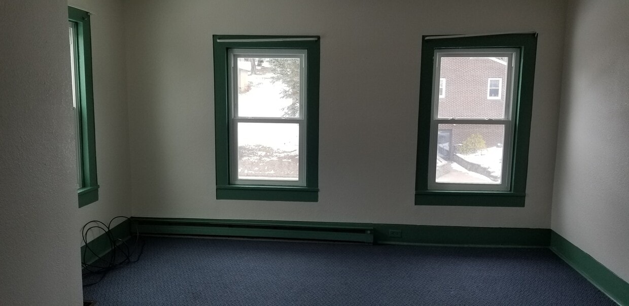 348 S Main St Unit 1, Slippery Rock, PA 16057 Apartments in Slippery