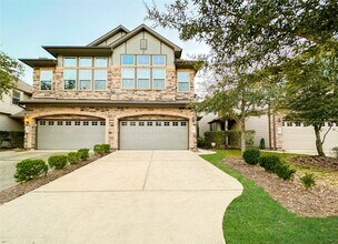 Building Photo - 95 Aventura Pl