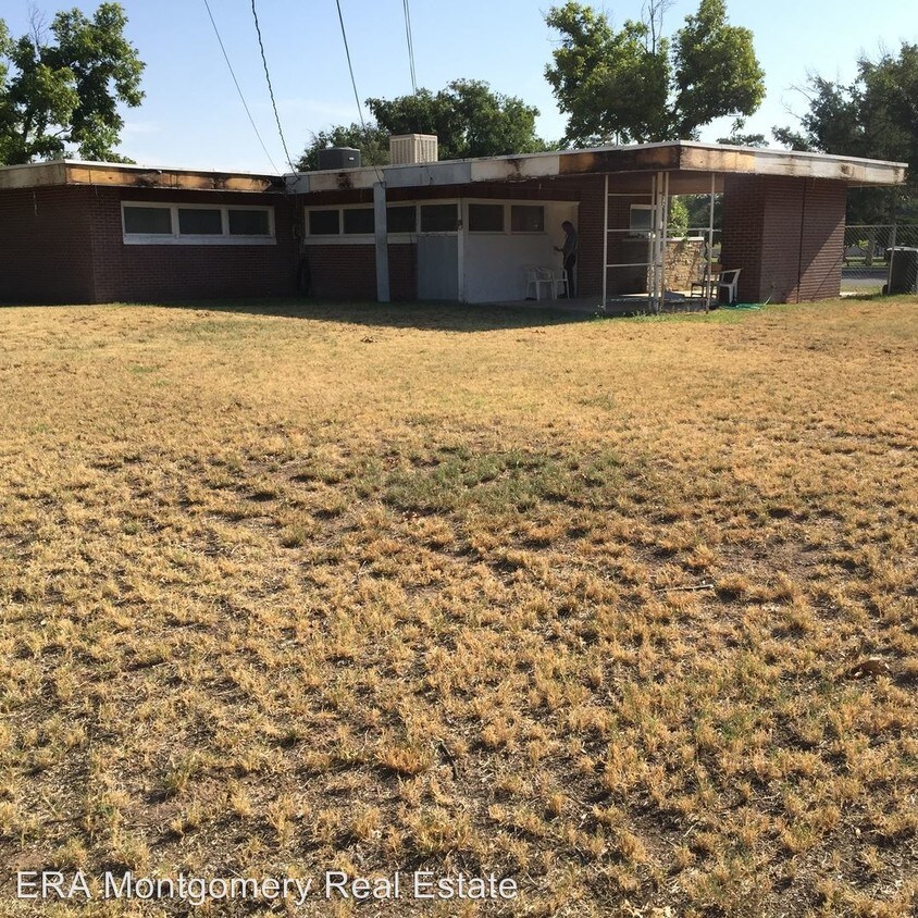 915 W Riverside Dr, Carlsbad, NM 88220 House Rental in Carlsbad, NM