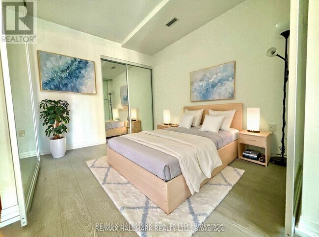 Photo du bâtiment - 251 Jarvis St