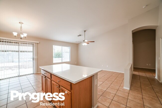 Building Photo - 12737 W Calavar Rd