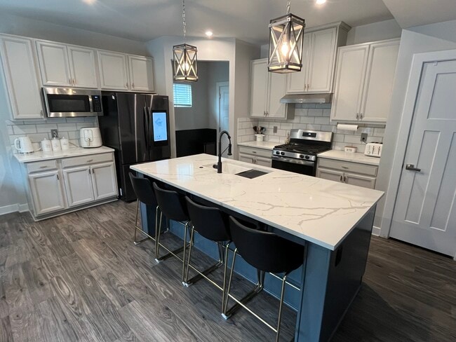 Building Photo - 773 Big Bear Ln