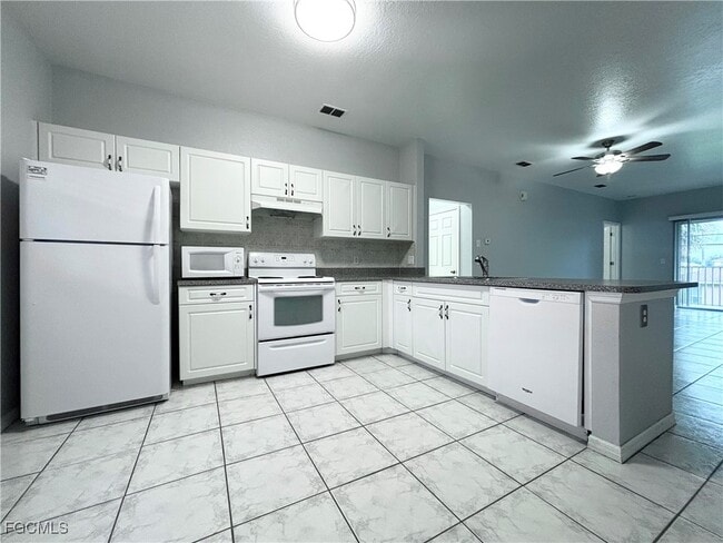 Foto del edificio - 1109 SW 48th Terrace
