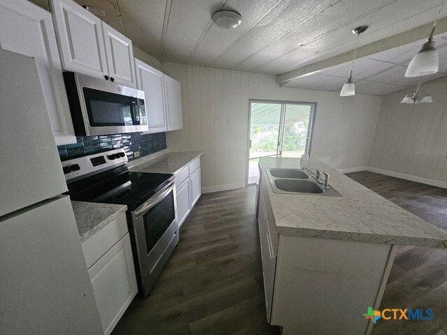 Building Photo - 1203 Karen Dr