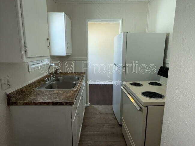 Foto del edificio - 4537 Fletcher Ave