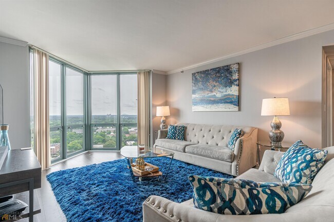 Foto del edificio - 2870 Pharr Ct S Northwest